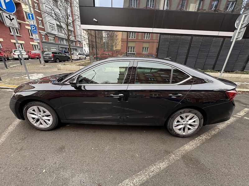 Škoda Octavia (2023) Style Plus 1.5TSI DSG - fotka 4 z 7