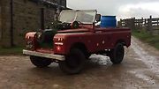 Land Rover s parním strojem namísto motoru.