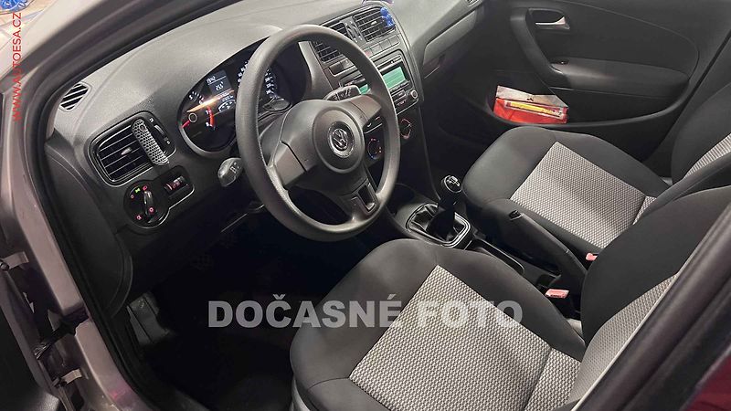 Volkswagen Polo (2013) 1.2 MPi - fotka 3 z 3