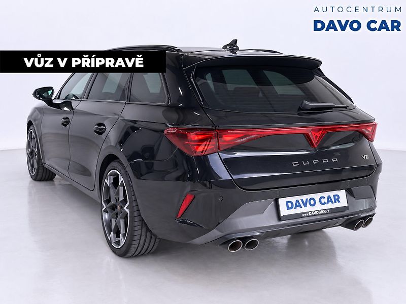 Cupra Leon 2,0 TSI 245kW DSG ST 4WD VZ - fotka 2 z 12