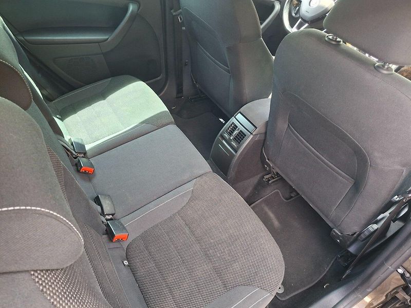 Škoda Yeti (2015) 2.0TDI 81kW 4X4 OUTDOOR -1.MAJ - fotka 20 z 35