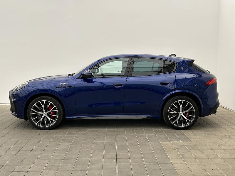 Maserati Grecale 3.0 T 4x4 . - fotka 2 z 39