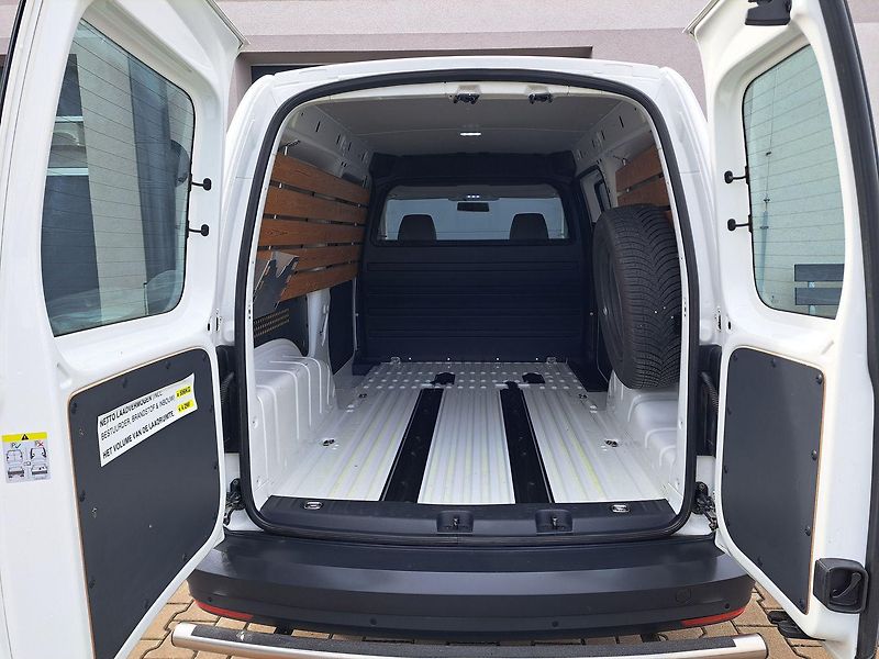 Volkswagen Caddy (2019) 1.4 TGI Maxi ZÁRUKA, 81kW - fotka 25 z 29