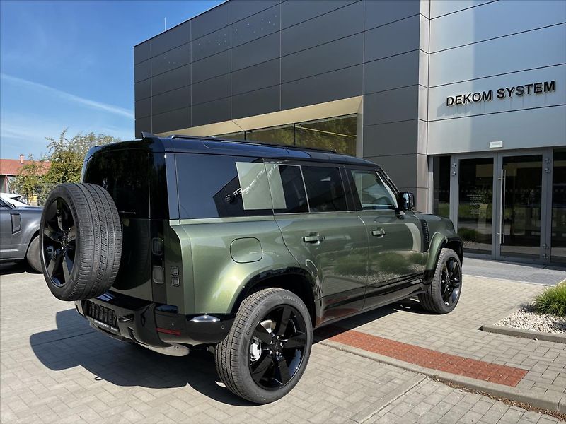 Land Rover Defender (2026) 3,0 110 X-Dynamic SE D200 AWD - fotka 5 z 18