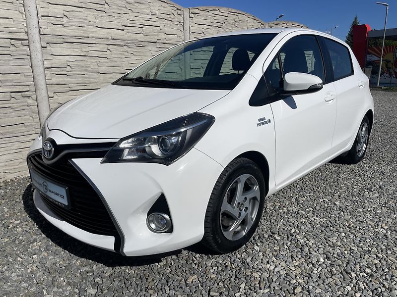 Toyota Yaris 1.5i 16v HYBRID 142TKM TOP 1A! - fotka 2 z 169