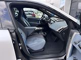 BMW iX xDrive40 Sport Paket - náhled 9