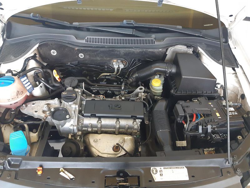 Volkswagen Polo 1.2 i DIGIKLIMA  - fotka 18 z 19