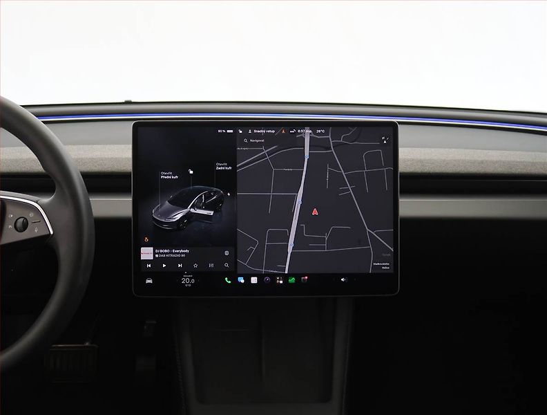 Tesla Model 3 (2023) Standard Range 60kWh, SoH 98% - fotka 11 z 32