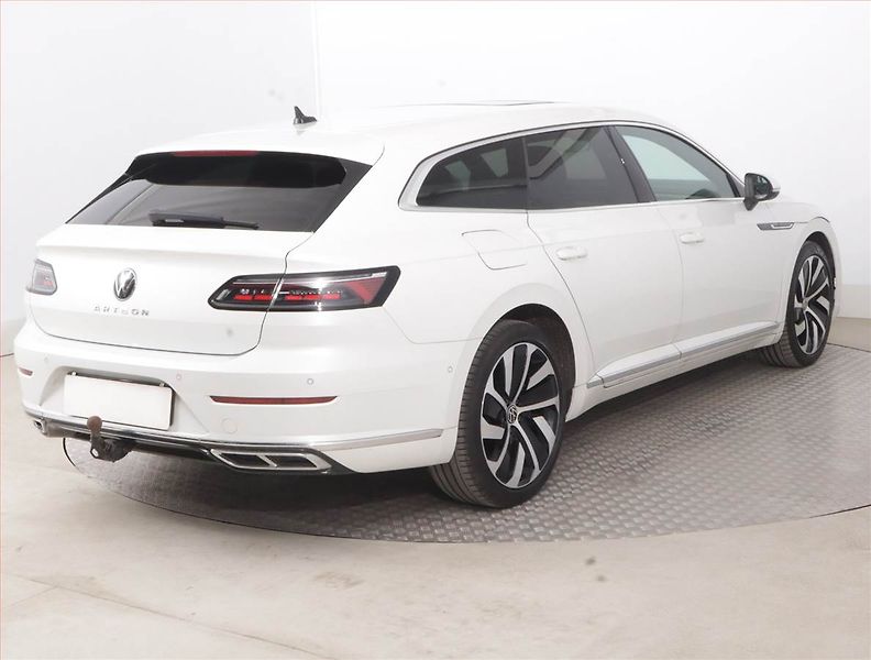 Volkswagen Arteon (2023) R-line 2.0 TDI - fotka 5 z 18