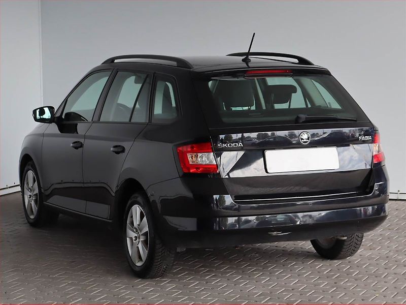 Škoda Fabia (2018) 1.0 TSI, Tempomat - fotka 4 z 18