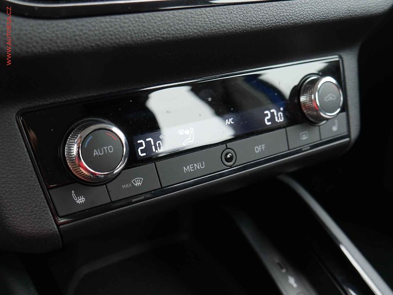 Škoda Kamiq (2021) 1.5TSi, 2.maj,ČR, Style - fotka 19 z 22