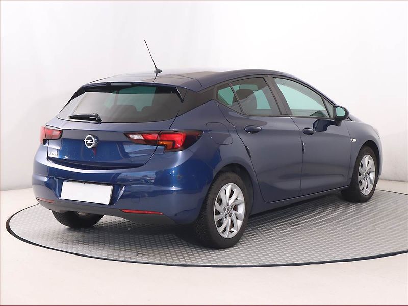 Opel Astra (2021) 1.2 Turbo, Serv.kniha - fotka 5 z 17
