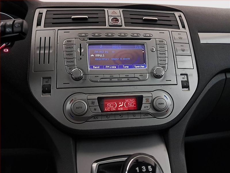 Ford C-MAX (2010) Titanium 1.8, nová STK, Tažné - fotka 12 z 14