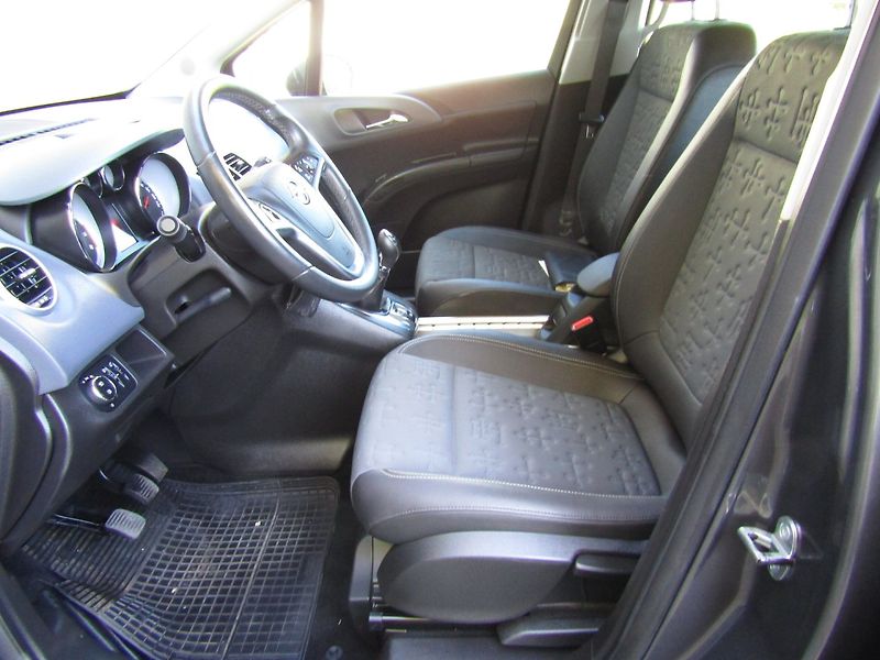 Opel Meriva (2011) 1.4 T 88kW - fotka 19 z 45