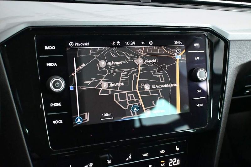 Volkswagen Passat (2022) 2.0 LED DSG ACC R-LINE Paket K - fotka 17 z 33