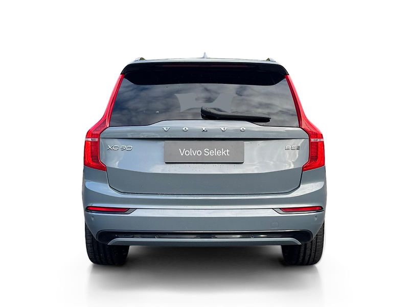 Volvo XC90 B5 AWD(nafta) R-DESIGN+ kola  - fotka 4 z 39