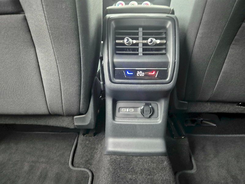 Škoda Kodiaq (2024) Selection 2.0 TDI 142 kW 4x4 7 - fotka 29 z 32