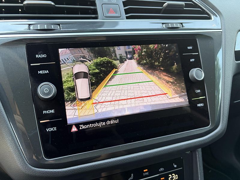 Volkswagen Tiguan 2.0TDI ELEGANCE DSG MATRIX VIR - fotka 50 z 63