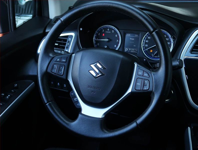 Suzuki SX4 S-Cross (2019) Premium 1.4 BoosterJet - fotka 16 z 18