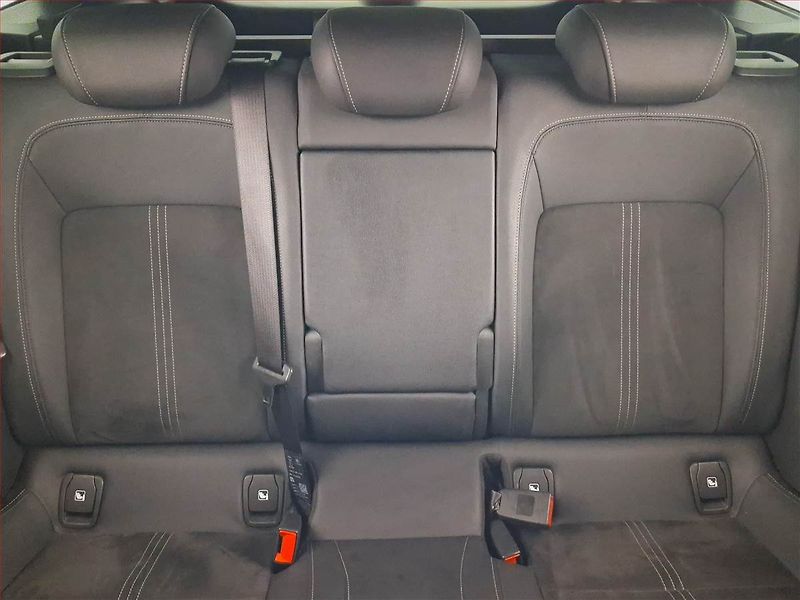 Opel Astra (2021) 1.5 CDTI, Automat, Kůže, Navi - fotka 10 z 26