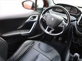 Peugeot 208 (2016) Style 1.2 PureTech, Navi - náhled 7