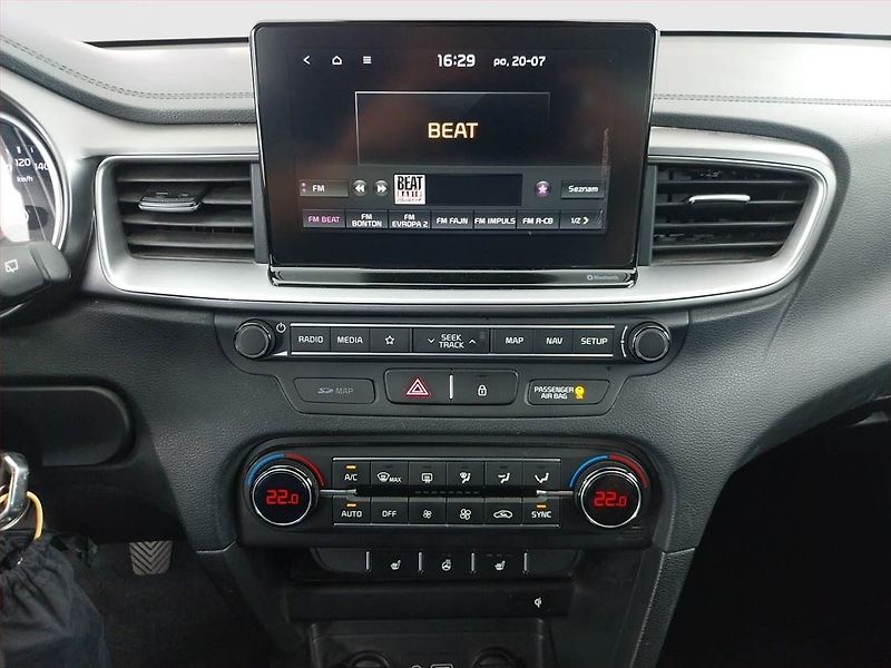 Kia Ceed (2019) 1.6 CRDi, Serv.kniha, Tempomat - fotka 12 z 19
