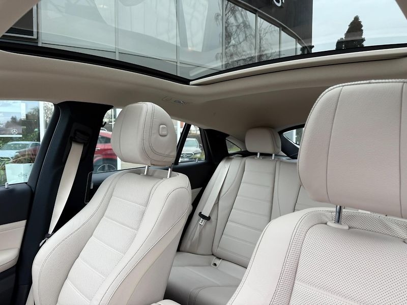 Mercedes-Benz GLE (2024) 450 D 4MATIC kupé - fotka 28 z 34