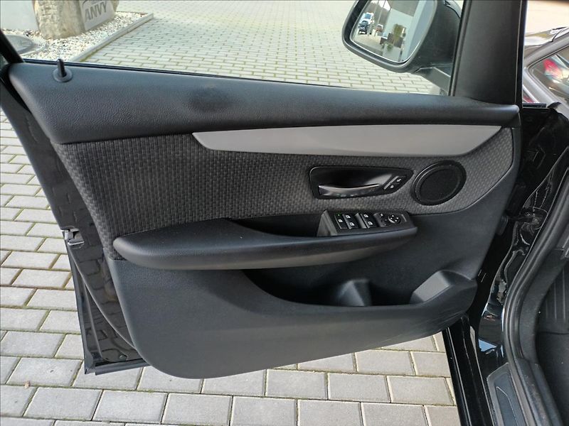 BMW Řada 2 1,5 216d,85KW,ActiveTourer,Man - fotka 21 z 44