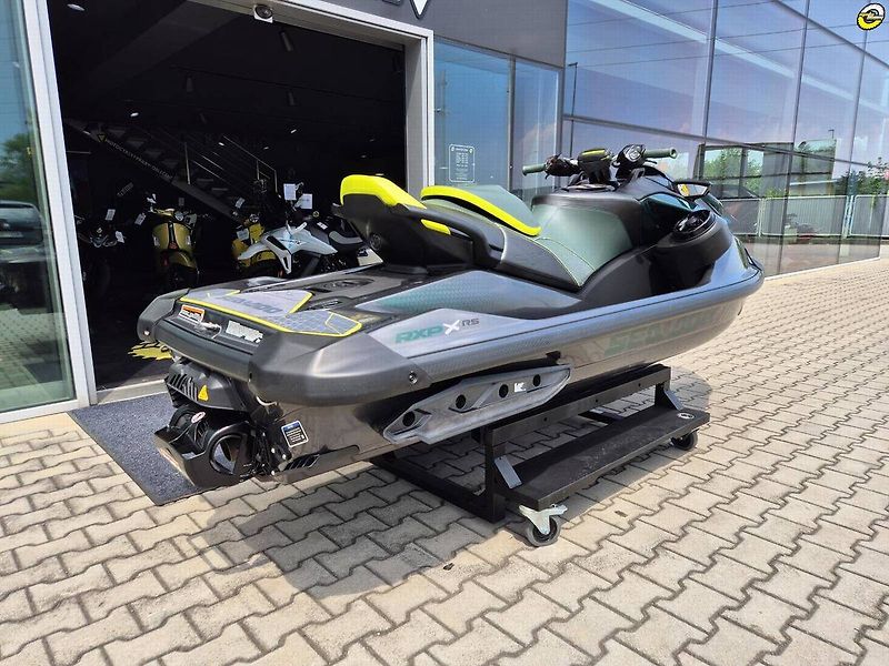 Sea Doo (2023) RXP XRS Apex 1+1-up 300hp Audi - fotka 5 z 23