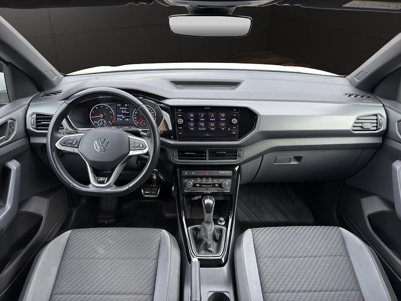 Volkswagen T-Cross (2021) R-LINE DSG 81KW  - fotka 16 z 27
