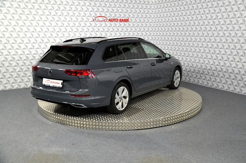 Volkswagen Golf (2023) Var.2.0TDI 110 Style AT - fotka 6 z 18