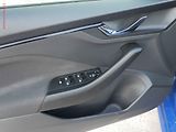 Škoda Kamiq (2020) 1.0 TSi, Ambition, LED - náhled 16