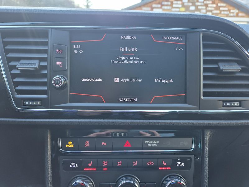 Seat Leon ST FR 2,0TDi 110kw DSG 18ALU - fotka 28 z 43