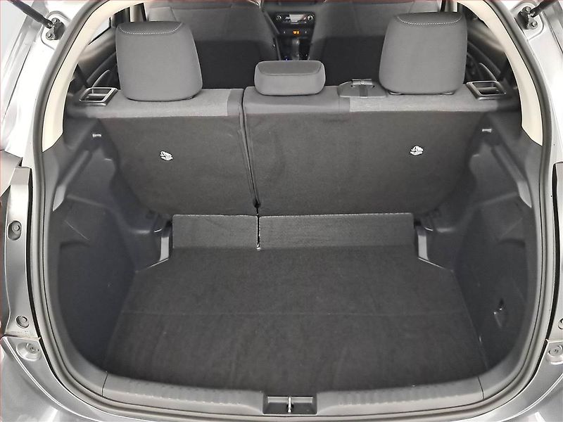Toyota Yaris (2025) 1.5 VVT-i Hybrid - fotka 14 z 17