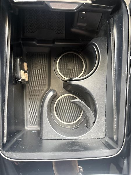 Mercedes-Benz GLC (2022) GLC 220d 4MATIC - fotka 44 z 50
