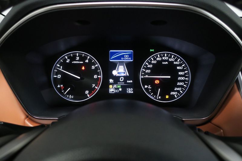 Subaru Outback (2025) 2.5i AWD TOURING - fotka 18 z 41