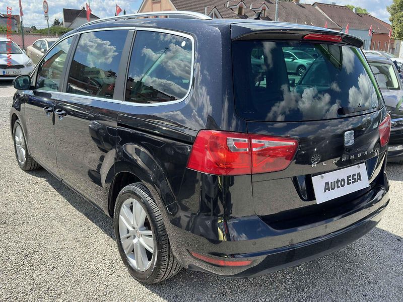 Seat Alhambra (2014) 2.0TDi, DSG, navi, bixen - fotka 6 z 19