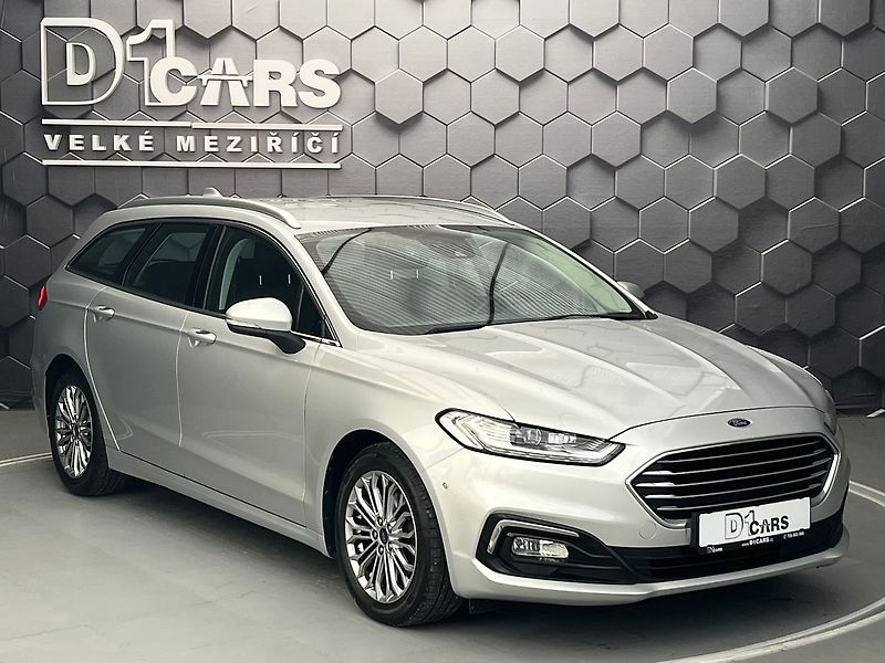 Ford Mondeo 2.0 EB Titanium manuál - fotka 6 z 69