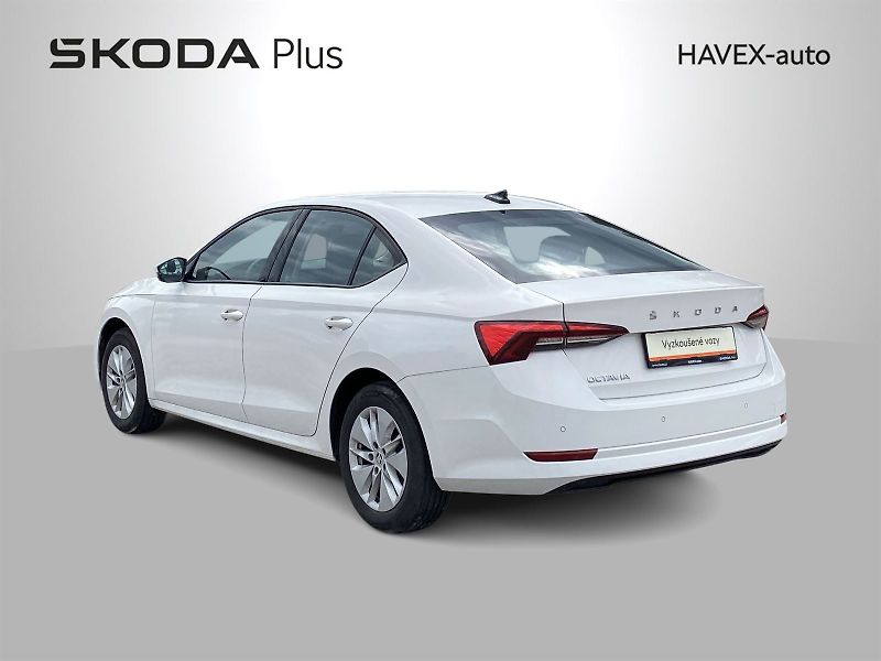 Škoda Octavia (2024) 1.5 TSI Ambition+ - fotka 33 z 34