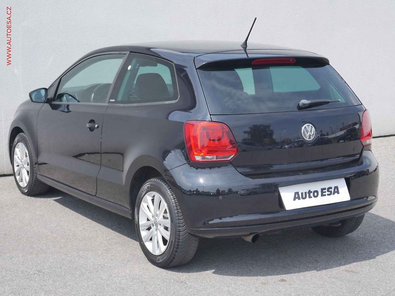 Volkswagen Polo (2011) 1.2 TSi, Style - fotka 6 z 13