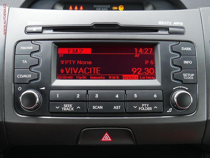 Kia Sportage (2014) 1.6 GDi, Comfort, TZ - fotka 15 z 15