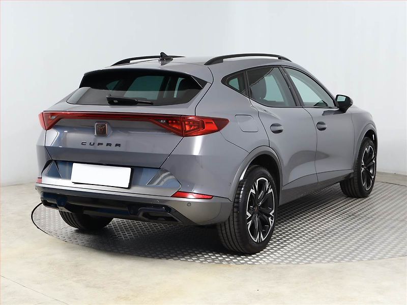 Cupra Formentor (2022) 1.5 TSI - fotka 5 z 17