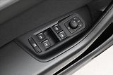 Volkswagen Passat 2,0 TDI 110 kW DSG Business Zá - náhled 26