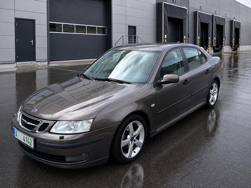 Saab 9-3 2.0 TURBO HIRSCH VECTOR,XENONY - fotka 2 z 16