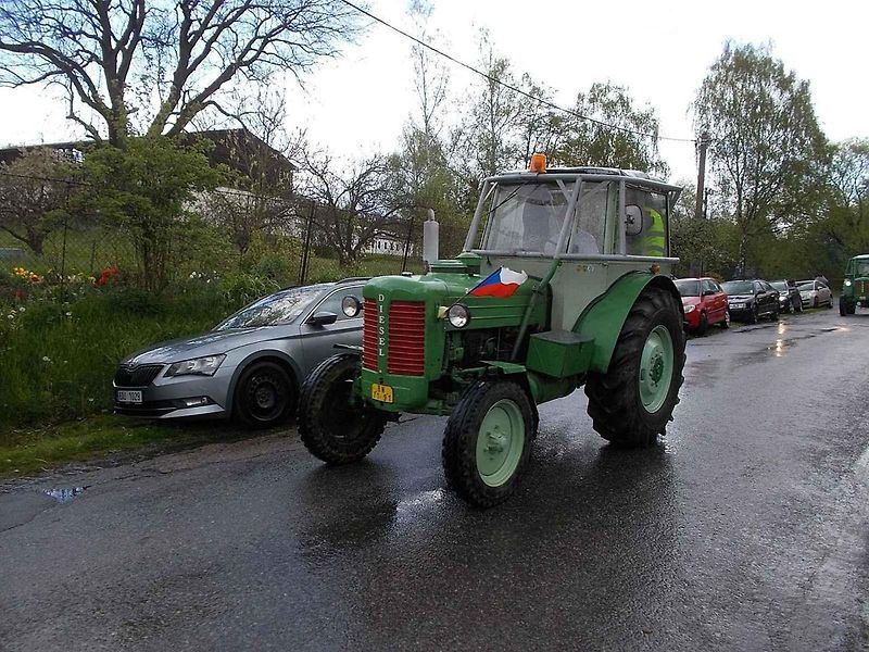 Ze srazu historických traktorů Zetor v Nahorubech.