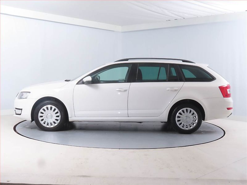 Škoda Octavia (2015) Style 1.6 TDI, Serv.kniha - fotka 3 z 13