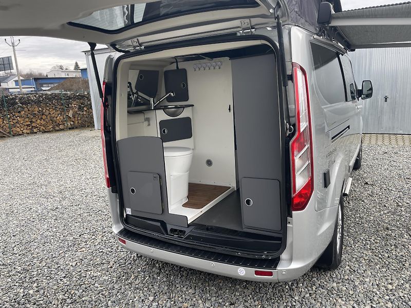 Ford Transit 2.0TDCi 130PS CONECT KARMANN - fotka 137 z 185