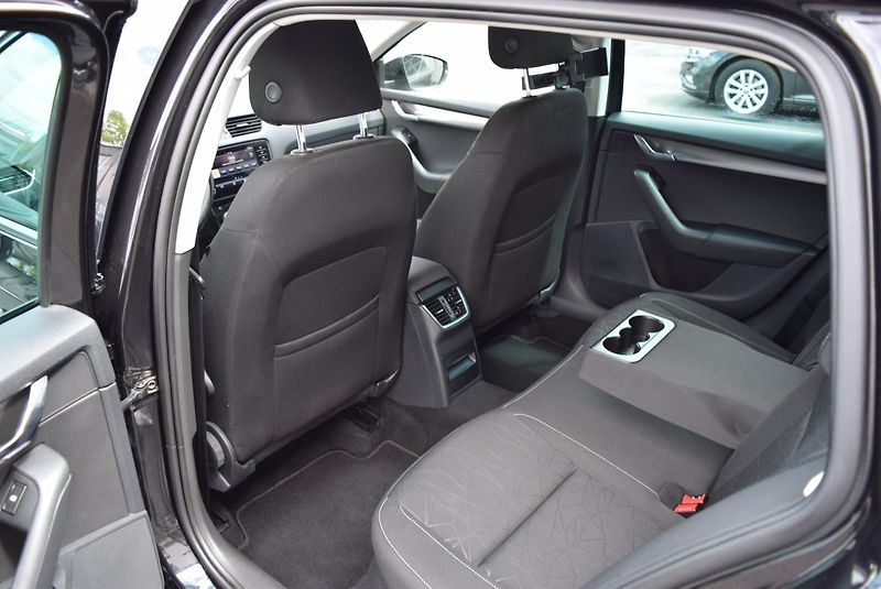 Škoda Octavia (2018) 1.5TSI 110kw CLEVER LED TAŽNÉ - fotka 17 z 45