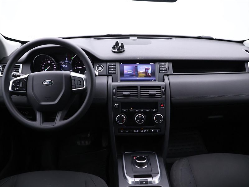 Land Rover Discovery 2,0 L TD4 110kW 4WD limatizace - fotka 23 z 30