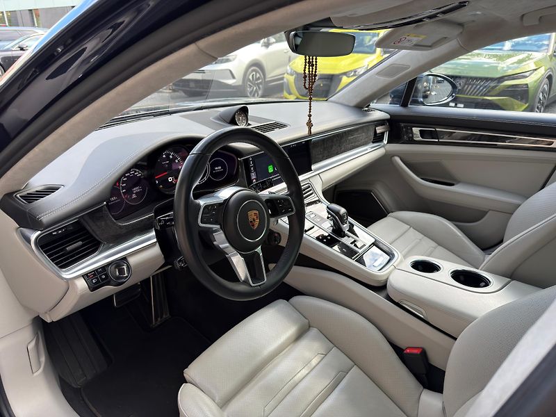 Porsche Panamera (2019) 4S Sport 2.9 324 kW CHRONO - fotka 19 z 51